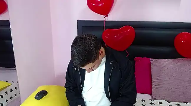 ares sexxx online show from 14, 2, 2025