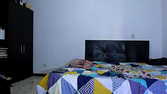 ares sexxx online show from 7, 2, 2026