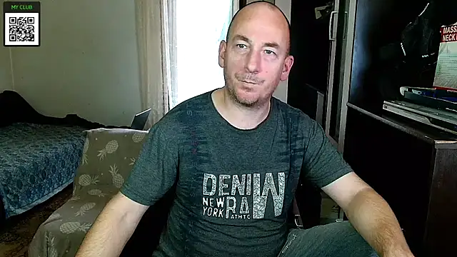 Snapshot of Johan___Barker chatting on 7, 12, 2024 Johan Barker online show from 7, 12, 2024
