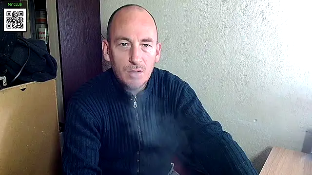 Snapshot of Johan___Barker chatting on 10, 12, 2024 Johan Barker online show from 10, 12, 2024