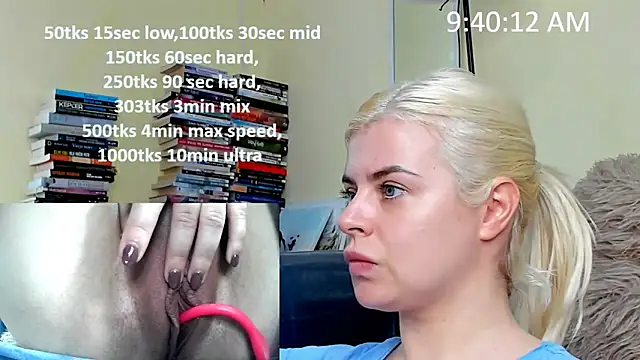 Snapshot of queenofthenighttt chatting on 8, 2, 2026 queenofthenighttt online show from 8, 2, 2026