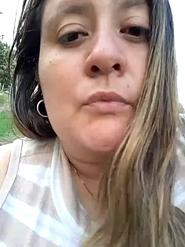 Snapshot of valeyperver chatting on 9, 2, 2025 valeyperver online show from 9, 2, 2025