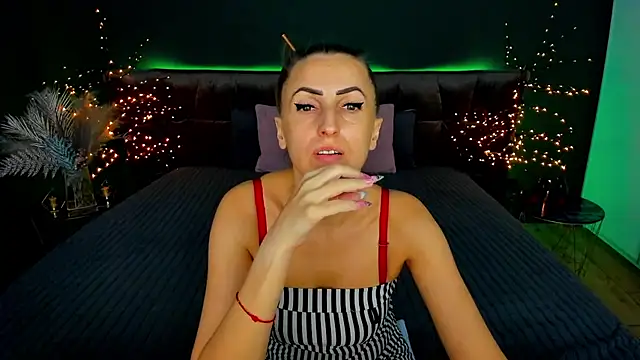 Rebecca Diamond online show from 18, 9, 2025