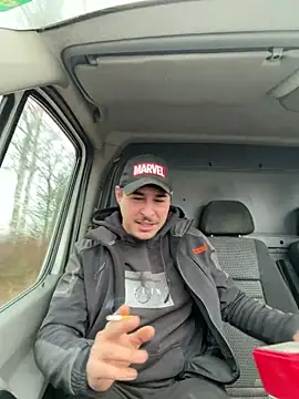 Snapshot of MvM58955050 chatting on 18, 12, 2025 MvM58955050 online show from 18, 12, 2025