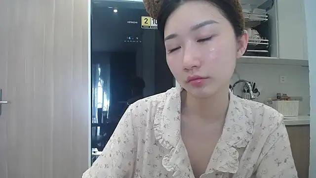 Asiagirll online show from 3, 6, 2026