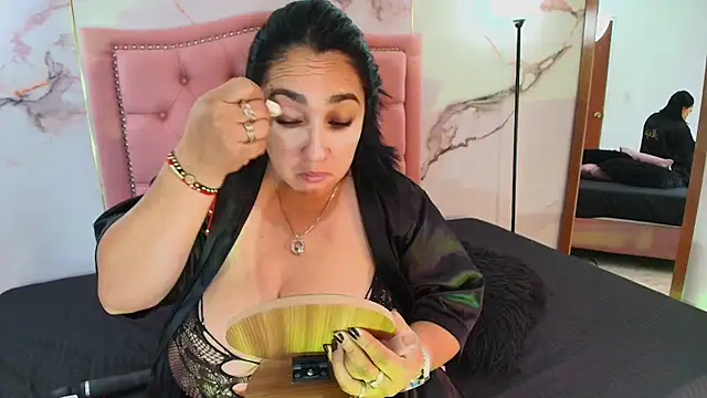 Eva MilfF online show from 9, 4, 2026