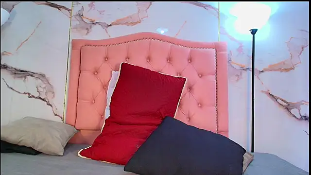 Snapshot of Eva_MilfF chatting on 14, 5, 2026 Eva MilfF online show from 14, 5, 2026