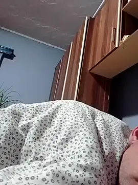 Rolandxxxr online show from 9, 3, 2025