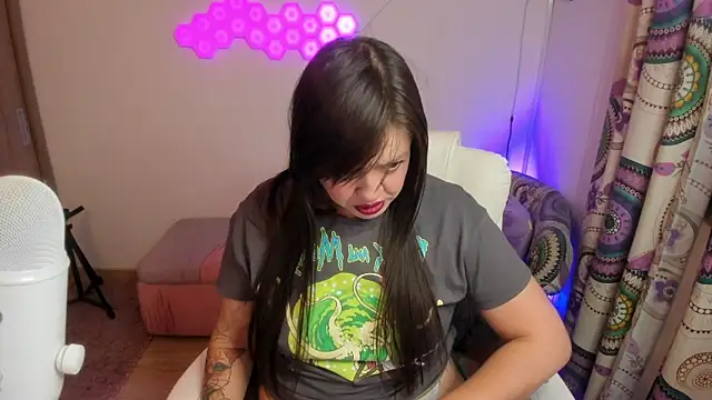 Snapshot of sophia_grants chatting on 28, 11, 2025 sophia grants online show from 28, 11, 2025