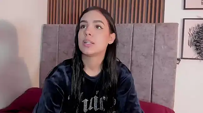 Hanna Risso online show from 9, 1, 2025