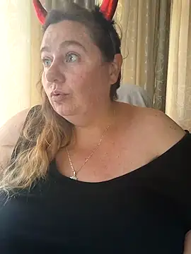 Snapshot of Iceprincess2bad4u chatting on 2, 2, 2025 Iceprincess2bad4u online show from 2, 2, 2025