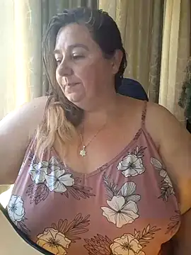 Snapshot of Iceprincess2bad4u chatting on 8, 2, 2025 Iceprincess2bad4u online show from 8, 2, 2025