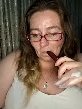 Snapshot of Iceprincess2bad4u chatting on 3, 3, 2025 Iceprincess2bad4u online show from 3, 3, 2025