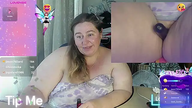 Snapshot of Iceprincess2bad4u chatting on 8, 3, 2025 Iceprincess2bad4u online show from 8, 3, 2025