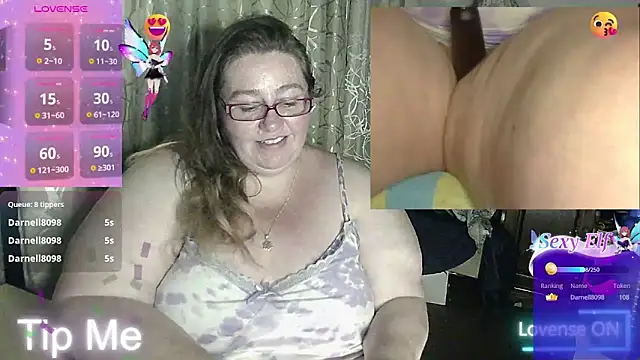Snapshot of Iceprincess2bad4u chatting on 9, 3, 2025 Iceprincess2bad4u online show from 9, 3, 2025