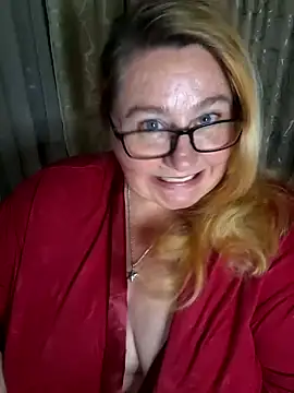 Snapshot of Iceprincess2bad4u chatting on 20, 4, 2026 Iceprincess2bad4u online show from 20, 4, 2026