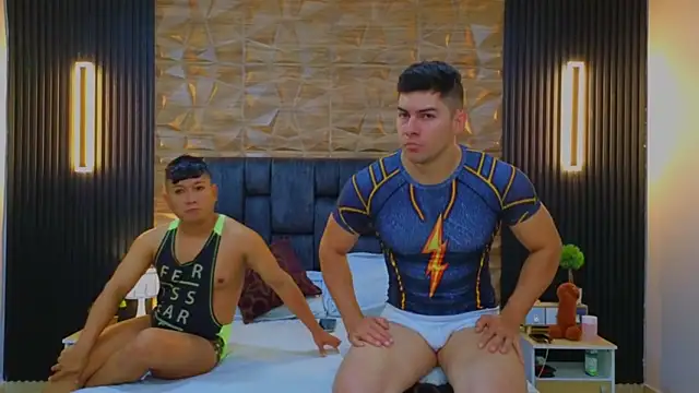 Snapshot of FelipeAndMarcello3 chatting on 24, 2, 2025 FelipeAndMarcello3 online show from 24, 2, 2025