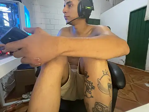 Max TheHorseDick online show from 3, 4, 2026