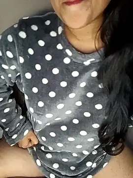 Sweet-Berry online show from 10, 12, 2024