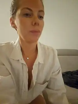 novaforyou1 online show from 21, 10, 2025