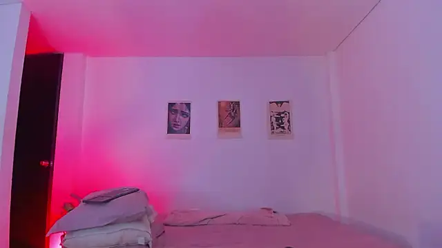 Moonlight1002 online show from 11, 3, 2026