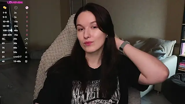 Snapshot of Val_lava chatting on 4, 6, 2026 Val lava online show from 4, 6, 2026