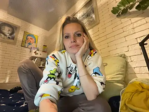 Angel girllovemy online show from 6, 2, 2025