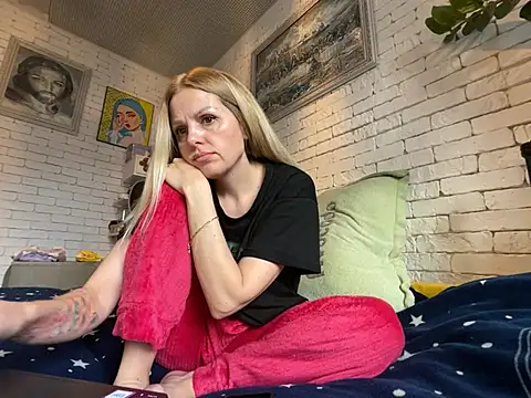 Angel girllovemy online show from 8, 2, 2025