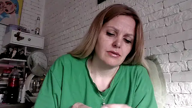 Angel girllovemy online show from 1, 2, 2026