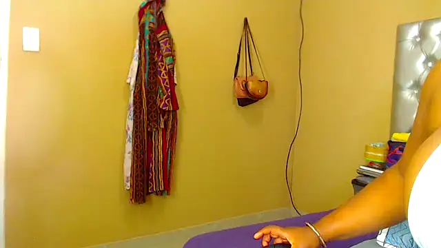 missboobsxx online show from 11, 11, 2025