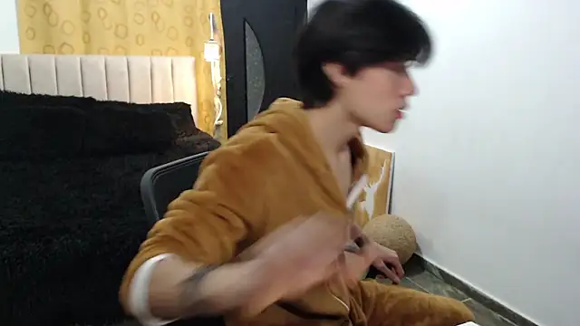 Snapshot of Elio-cam chatting on 25, 2, 2025 Elio-cam online show from 25, 2, 2025