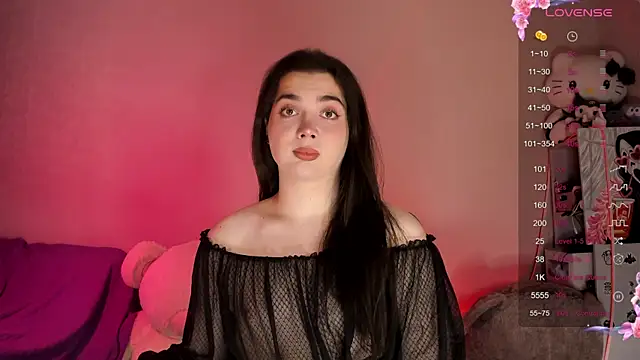 YsabellViveris online show from 28, 9, 2025