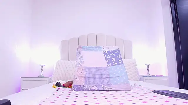 Snapshot of raven_lilith_ chatting on 31, 10, 2025 raven lilith online show from 31, 10, 2025