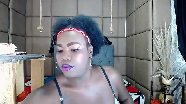 CatrinaGill online show from 8, 10, 2025