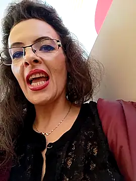 RebeccaNoble online show from 8, 11, 2025