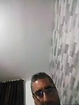 ADRIAN ADI40 online show from 10, 6, 2026