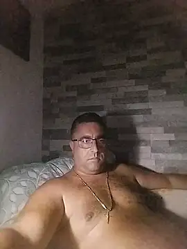 ADRIAN ADI40 online show from 3, 8, 2026