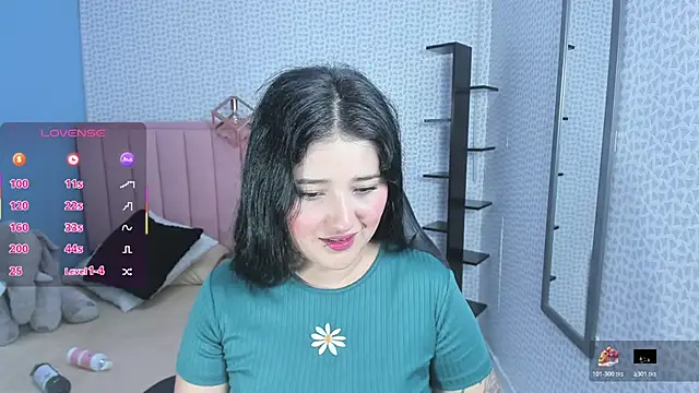 BIANCAROY1 online show from 18, 10, 2025