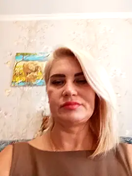 Snapshot of JennyOMay chatting on 14, 10, 2025 JennyOMay online show from 14, 10, 2025