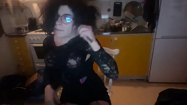 Snapshot of ecd011 chatting on 15, 5, 2026 ecd011 online show from 15, 5, 2026