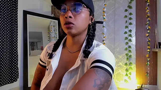 kelly thomson online show from 19, 3, 2026