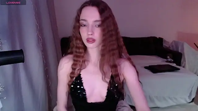 Snapshot of Weeissy chatting on 4, 3, 2025 Weeissy online show from 4, 3, 2025