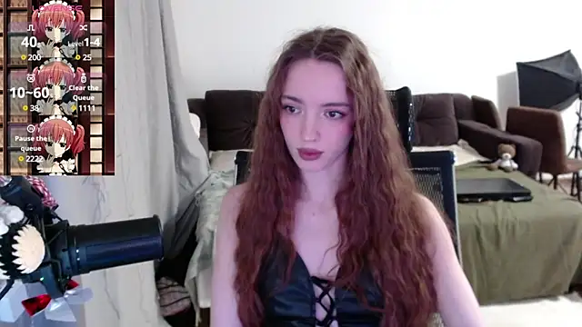 Snapshot of Weeissy chatting on 12, 3, 2025 Weeissy online show from 12, 3, 2025