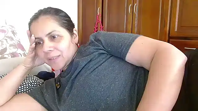 Snapshot of Sara_Brandon chatting on 17, 9, 2025 Sara Brandon online show from 17, 9, 2025