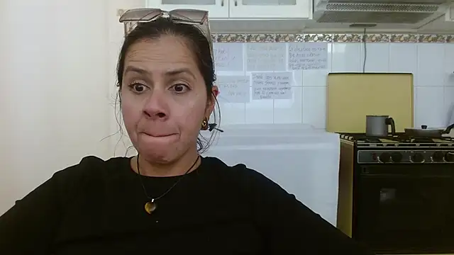 Snapshot of Sara_Brandon chatting on 21, 9, 2025 Sara Brandon online show from 21, 9, 2025