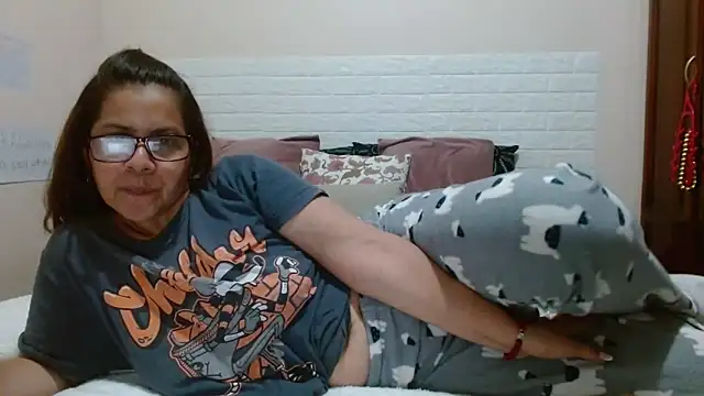 Snapshot of Sara_Brandon chatting on 25, 9, 2025 Sara Brandon online show from 25, 9, 2025