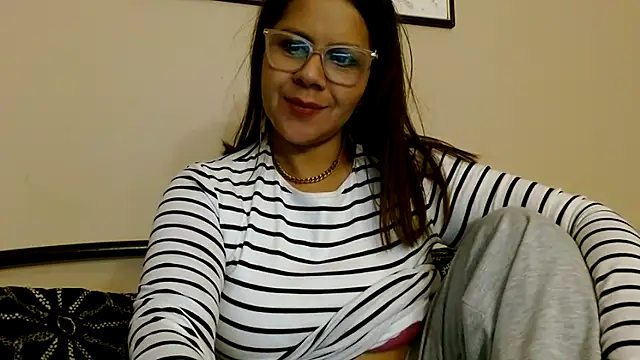 Snapshot of Sara_Brandon chatting on 15, 2, 2026 Sara Brandon online show from 15, 2, 2026