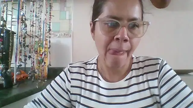 Snapshot of Sara_Brandon chatting on 1, 3, 2026 Sara Brandon online show from 1, 3, 2026