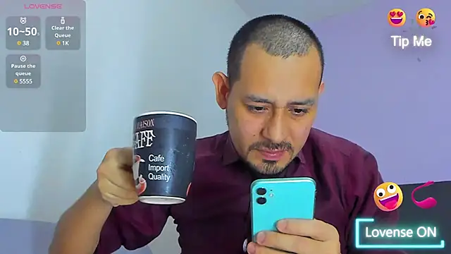 jhonyalzate2 online show from 17, 12, 2024