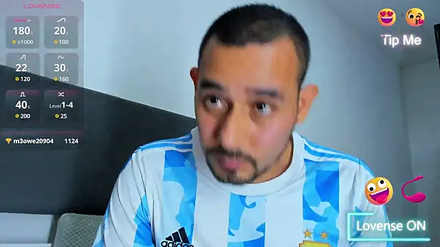 jhonyalzate2 online show from 12, 3, 2025